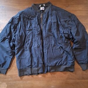 ✨️ Vintage black 100% silk windbreaker ✨️